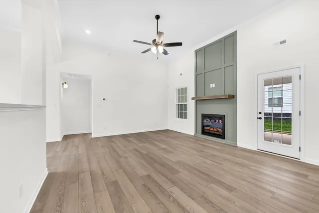 $359,900 | 2555 Rafiki Drive, Clarksville, TN 37042