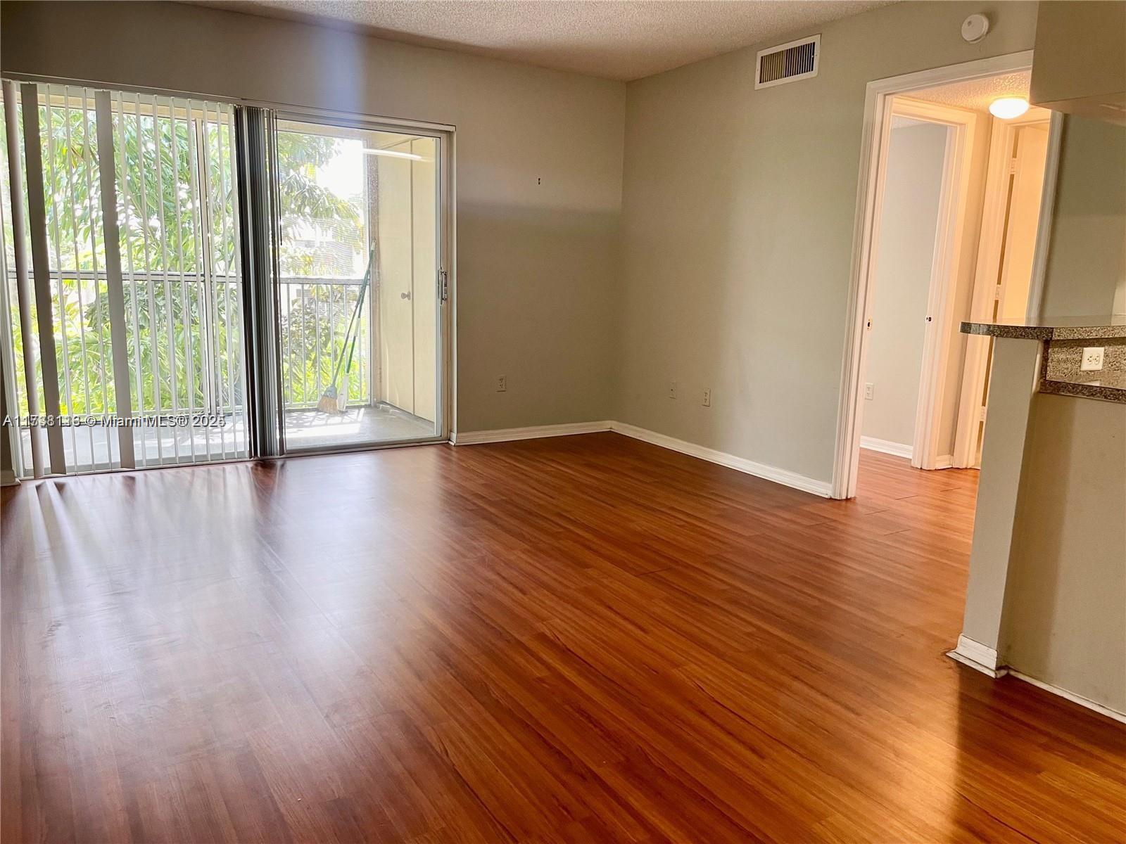 410 South Park Road, Unit 1308 Hollywood, FL 33021 - Photo 1 of 11 Gallery Image 1