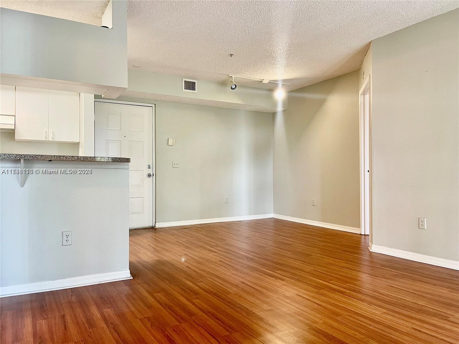 410 South Park Road, Unit 1308 Hollywood, FL 33021 - Photo 2 of 11 Gallery Image 2
