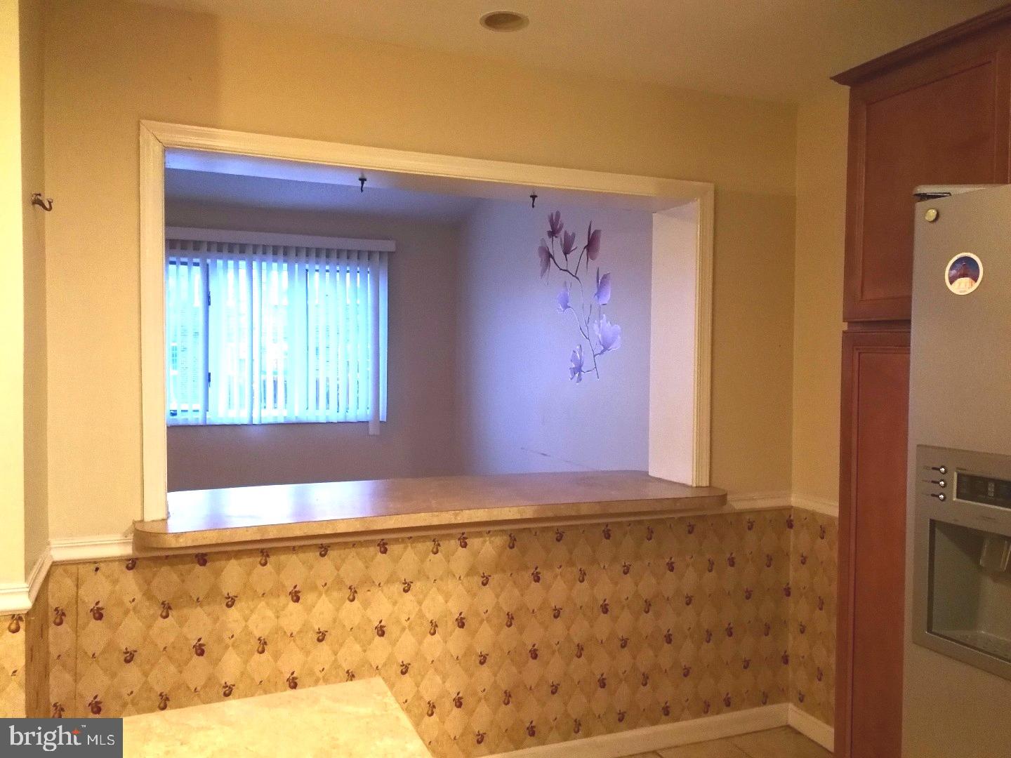 12513 Fedor Road Philadelphia, PA 19154 - Photo 11 of 21 Family Room
