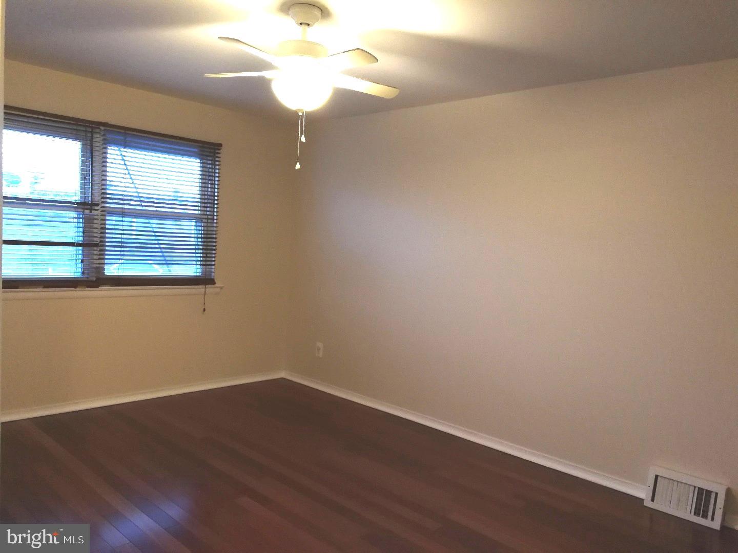 12513 Fedor Road Philadelphia, PA 19154 - Photo 17 of 21 Bedroom 3