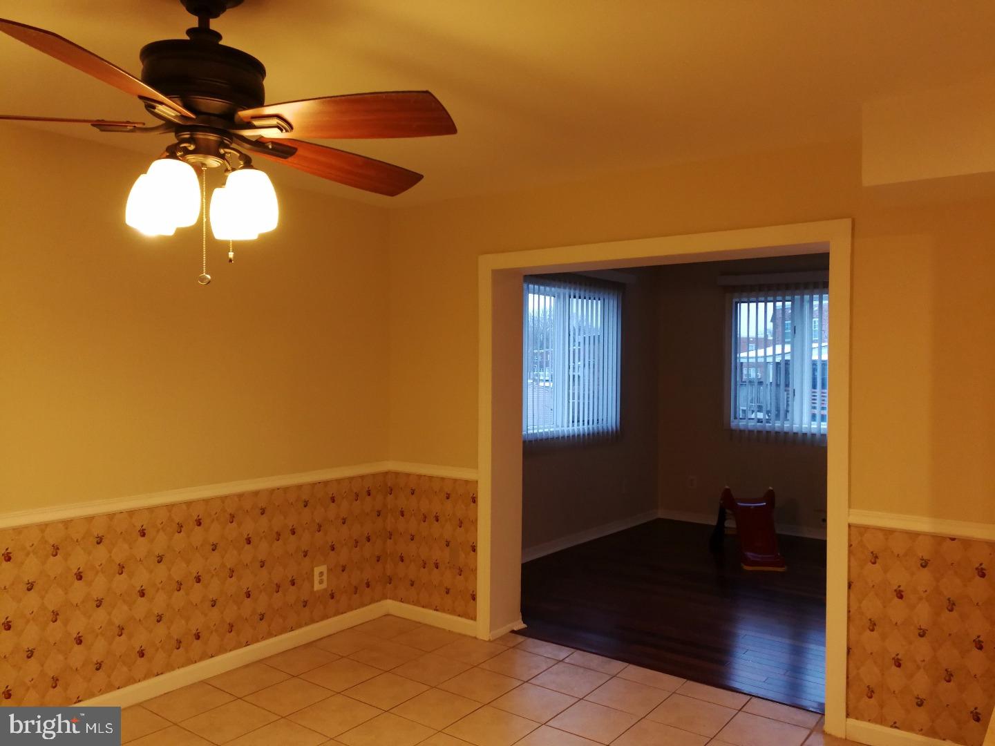 12513 Fedor Road Philadelphia, PA 19154 - Photo 10 of 21 Dining Room
