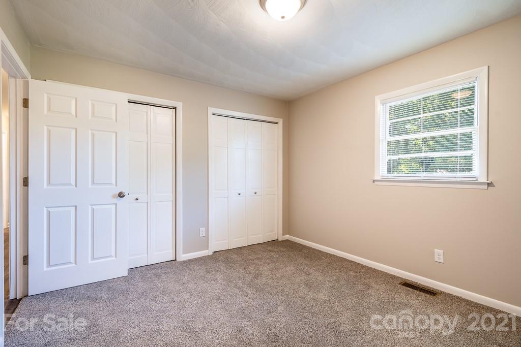 3065 Ballard Street Conover, NC 28613 - Photo 13 of 28 Gallery Image 13