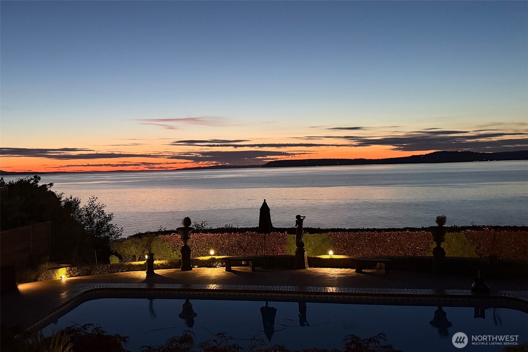 8723 Talbot Road Edmonds, WA 98026 - Photo 1 of 40