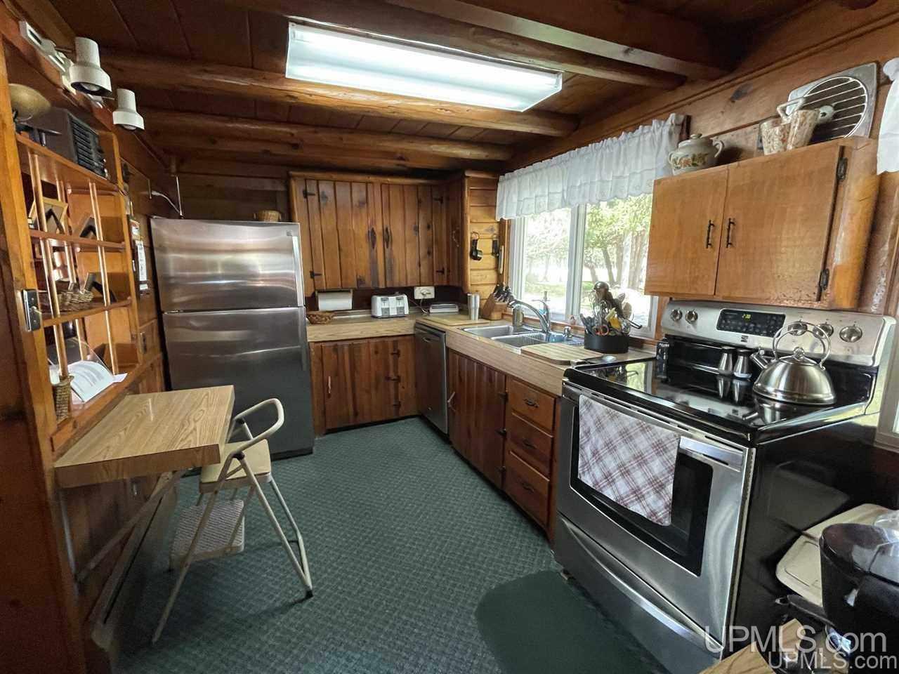 769 N East Gulliver Lake Road Gulliver, MI 49840 - Photo 8 of 28