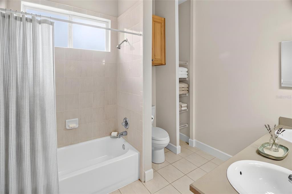 10064 Southwest 98th Lane Gainesville, FL 32608 - Photo 20 of 39