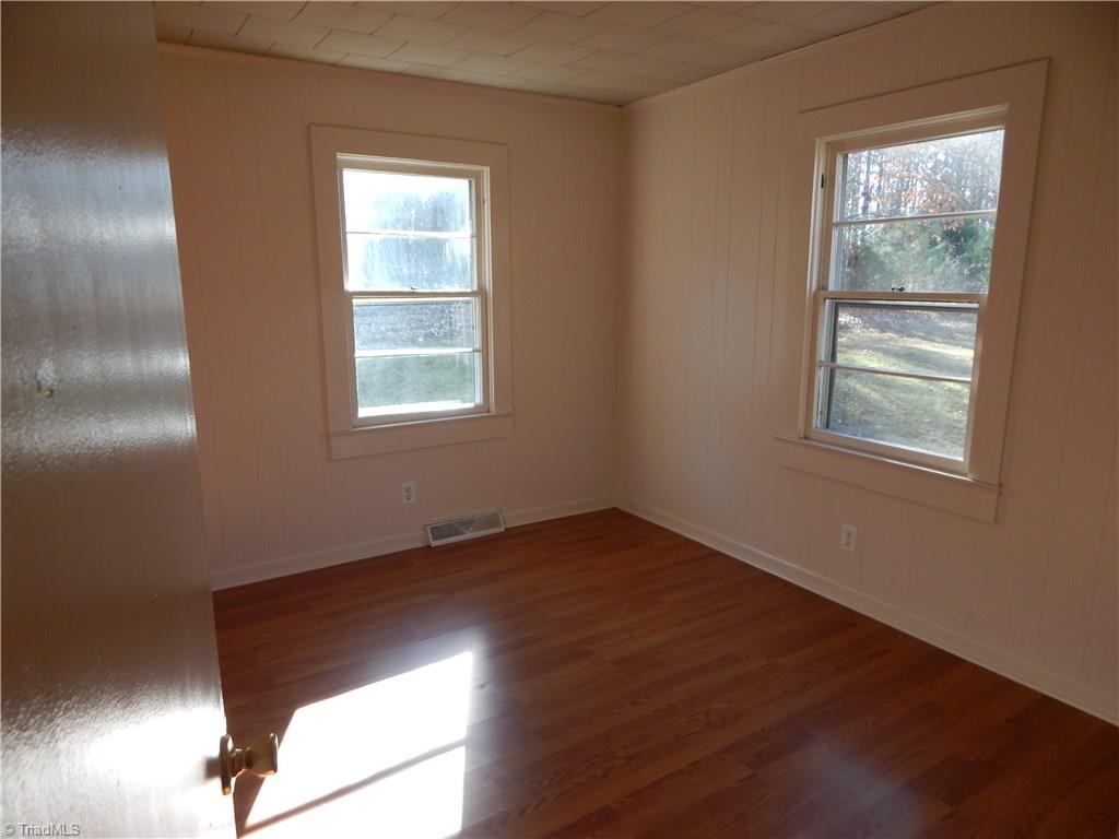 887 Fritts Road Lexington, NC 27295 - Photo 11 of 25 Gallery Image 11