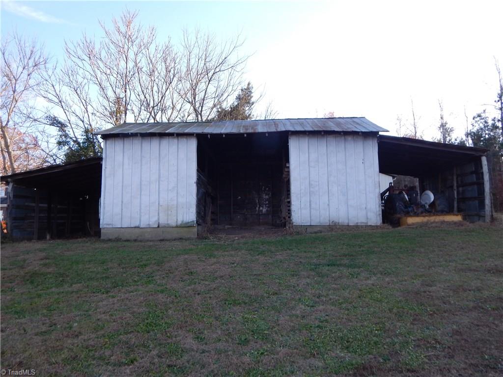 887 Fritts Road Lexington, NC 27295 - Photo 21 of 25 Gallery Image 21