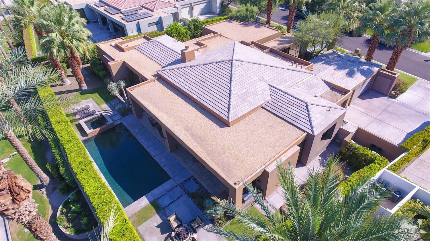 37 Sun Ridge Circle Rancho Mirage, CA 92270 - Photo 12 of 63 DCIM\100MEDIA\DJI_0008.JPG