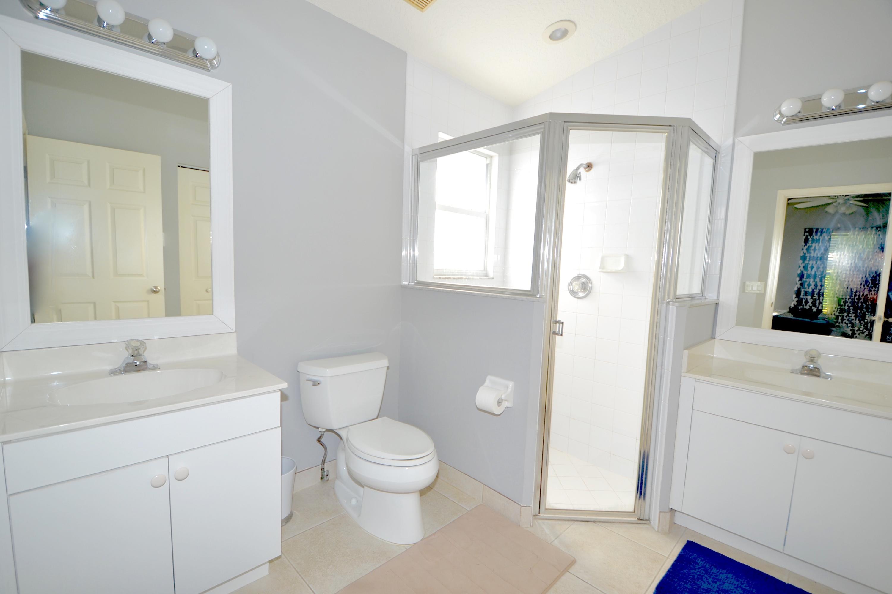2439 Southwest Riviera Road Stuart, FL 34997 - Photo 32 of 72 Master Bathroom