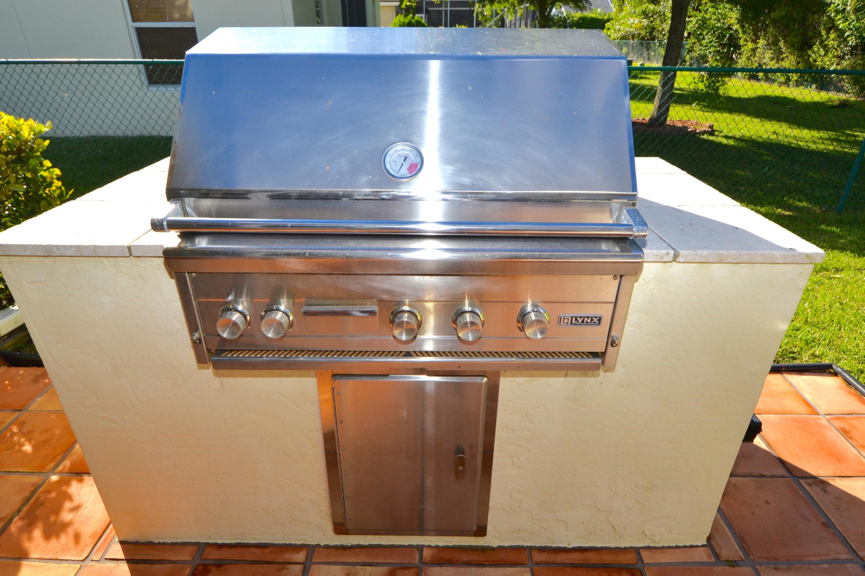 2439 Southwest Riviera Road Stuart, FL 34997 - Photo 48 of 72 BUILT IN BBQ