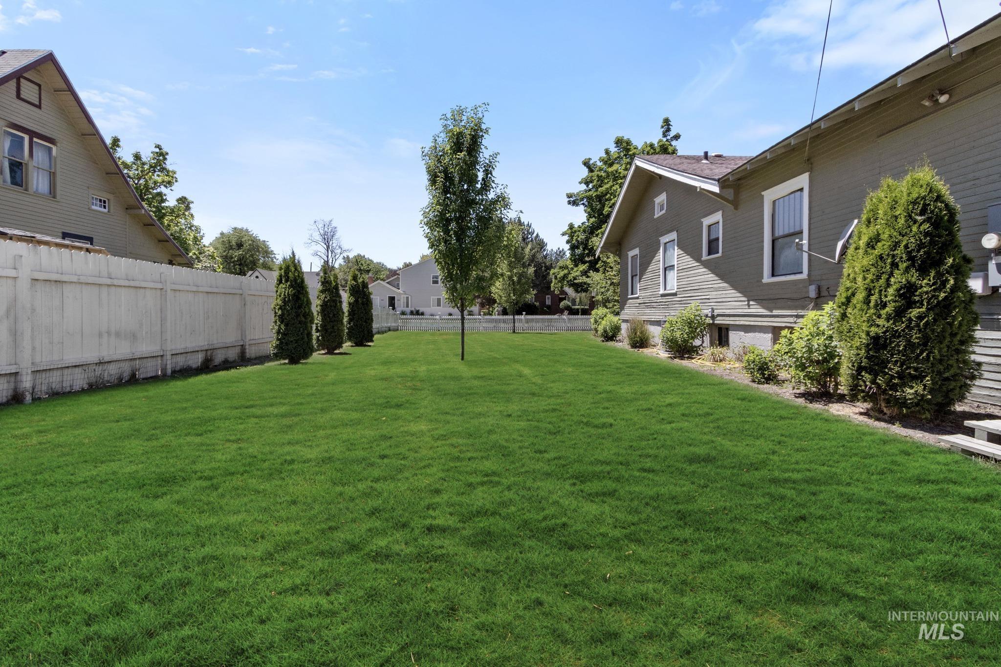 1901 Cleveland Boulevard Caldwell, ID 83605 - Photo 38 of 41