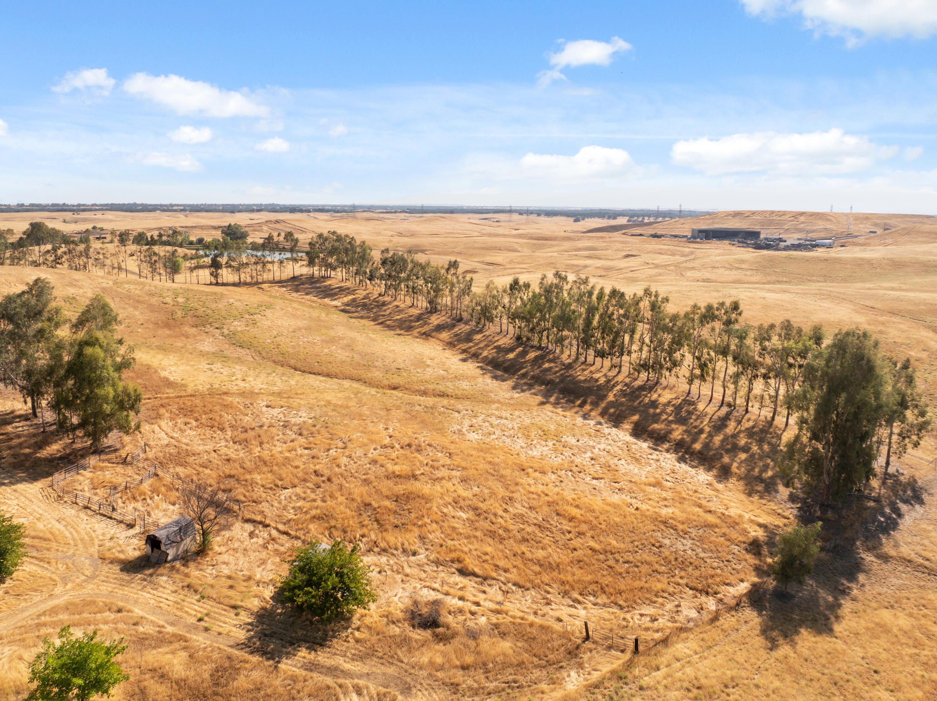 13905 Mendenhall Road Red Bluff, CA 96080 - Photo 34 of 34 DJI_20250828023317_0871_D