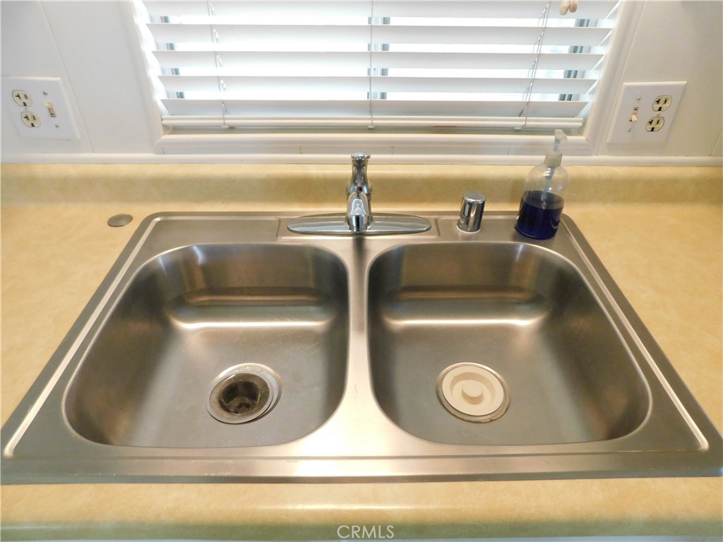 10675 Bryant Street, Unit 112 Yucaipa, CA 92399 - Photo 23 of 49 a close view of sink
