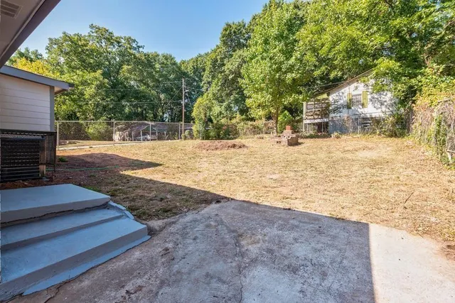 $2,300 | 120 Burbank Drive Northwest, Atlanta, GA 30314