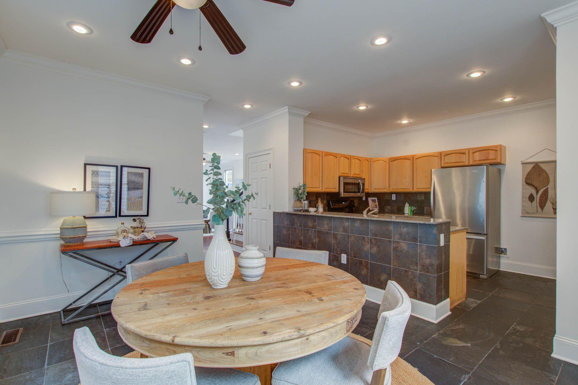 127 Line Street Charleston, SC 29403 - Photo 14 of 38 14