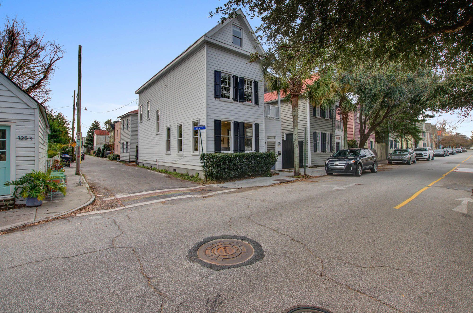 127 Line Street Charleston, SC 29403 - Photo 3 of 38 3