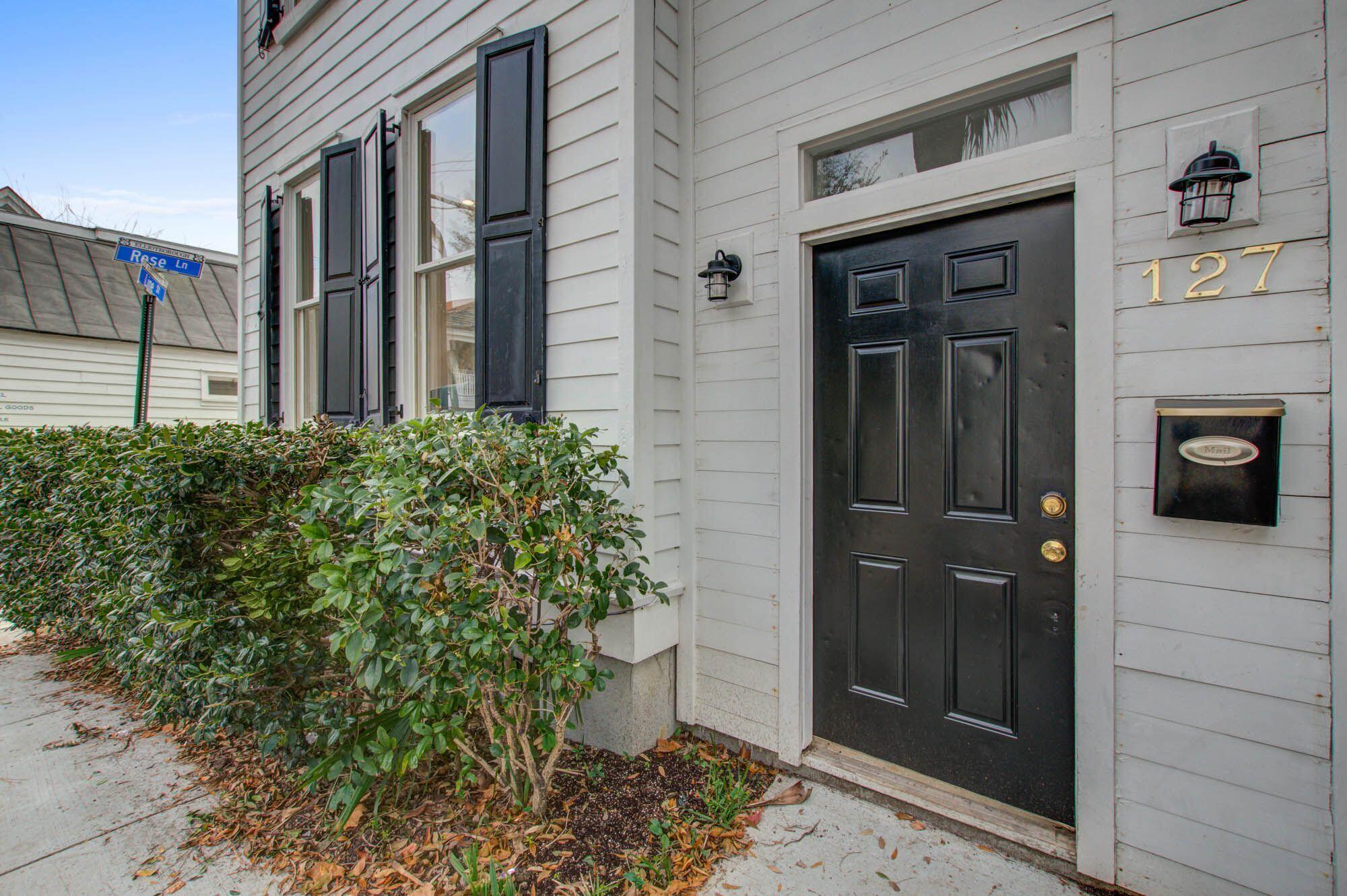127 Line Street Charleston, SC 29403 - Photo 4 of 38 4