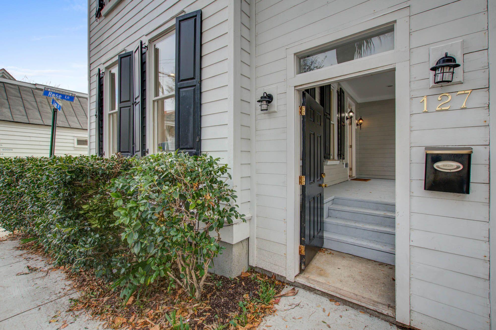 127 Line Street Charleston, SC 29403 - Photo 5 of 38 5