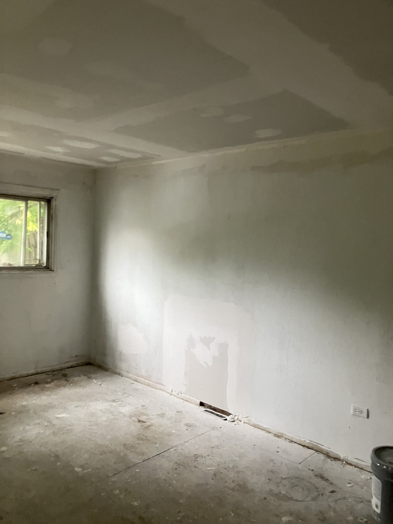 6909 South Ada Street Chicago, IL 60636 - Photo 7 of 16