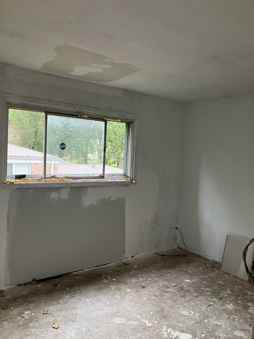 6909 South Ada Street Chicago, IL 60636 - Photo 9 of 16