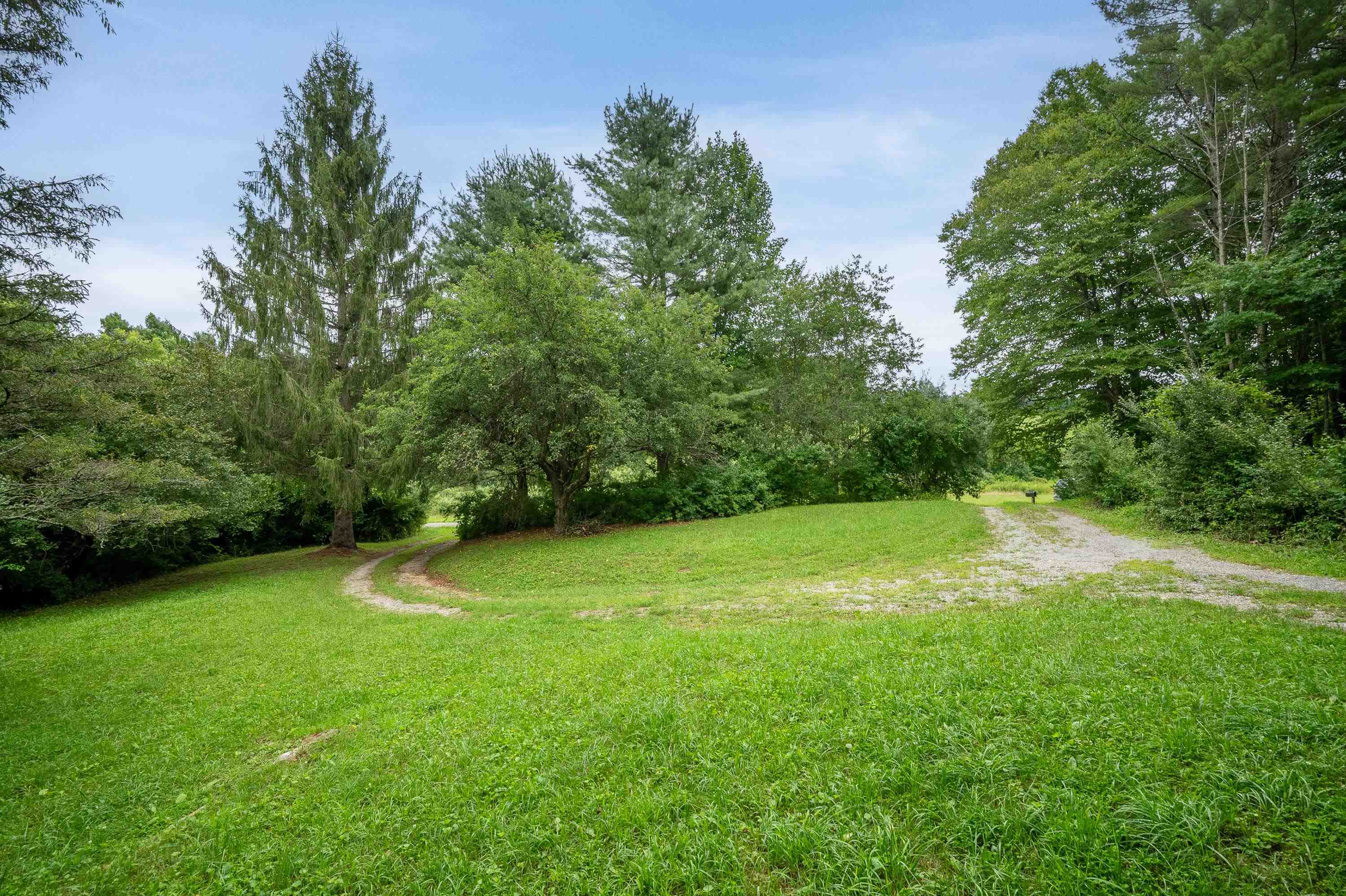 2890 Stonewall Road Northeast Pilot, VA 24138 - Photo 38 of 40 Gallery Image 38