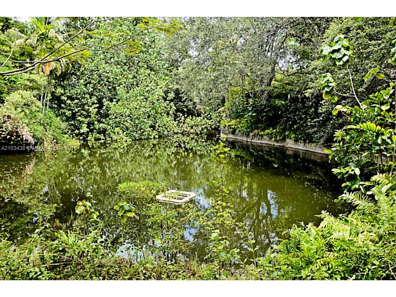 6440 Southwest 69th Avenue Miami, FL 33143 - Photo 20 of 20 a view of a lake view