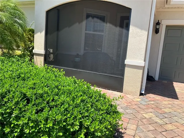 $319,500 | 1041 Normandie Way, Vero Beach, FL 32960