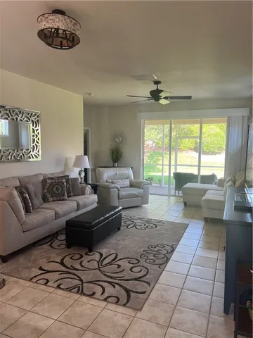 $319,500 | 1041 Normandie Way, Vero Beach, FL 32960