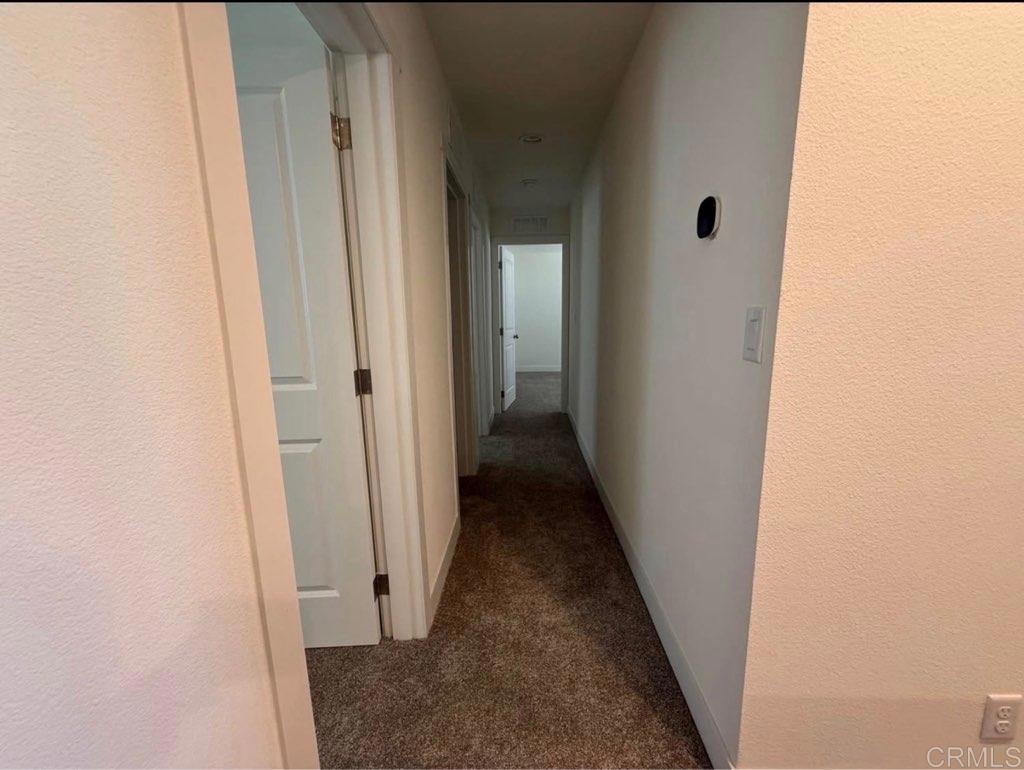 335 West Legion Road, Unit 72 Brawley, CA 92227 - Photo 6 of 13 Center hall