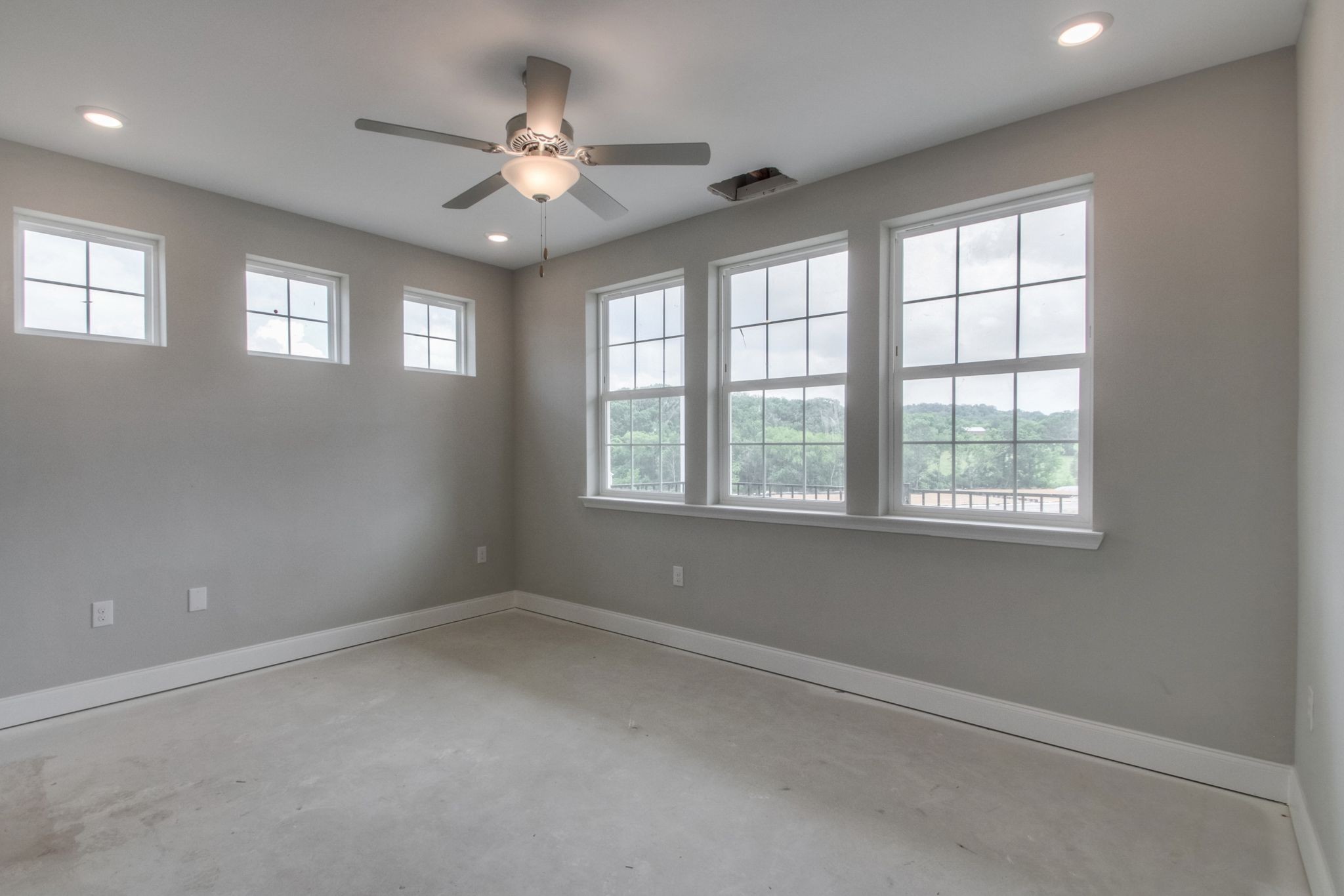 4000 Shadow Green Drive, Unit 4305 Franklin, TN 37064 - Photo 15 of 24 a view of an empty room with a window
