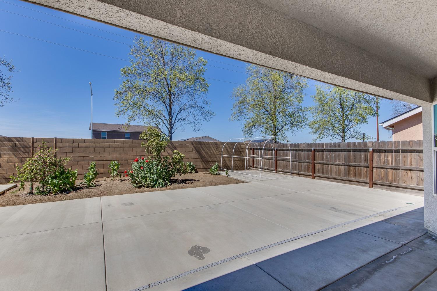 2001 Rawson Avenue Sanger, CA 93657 - Photo 25 of 31