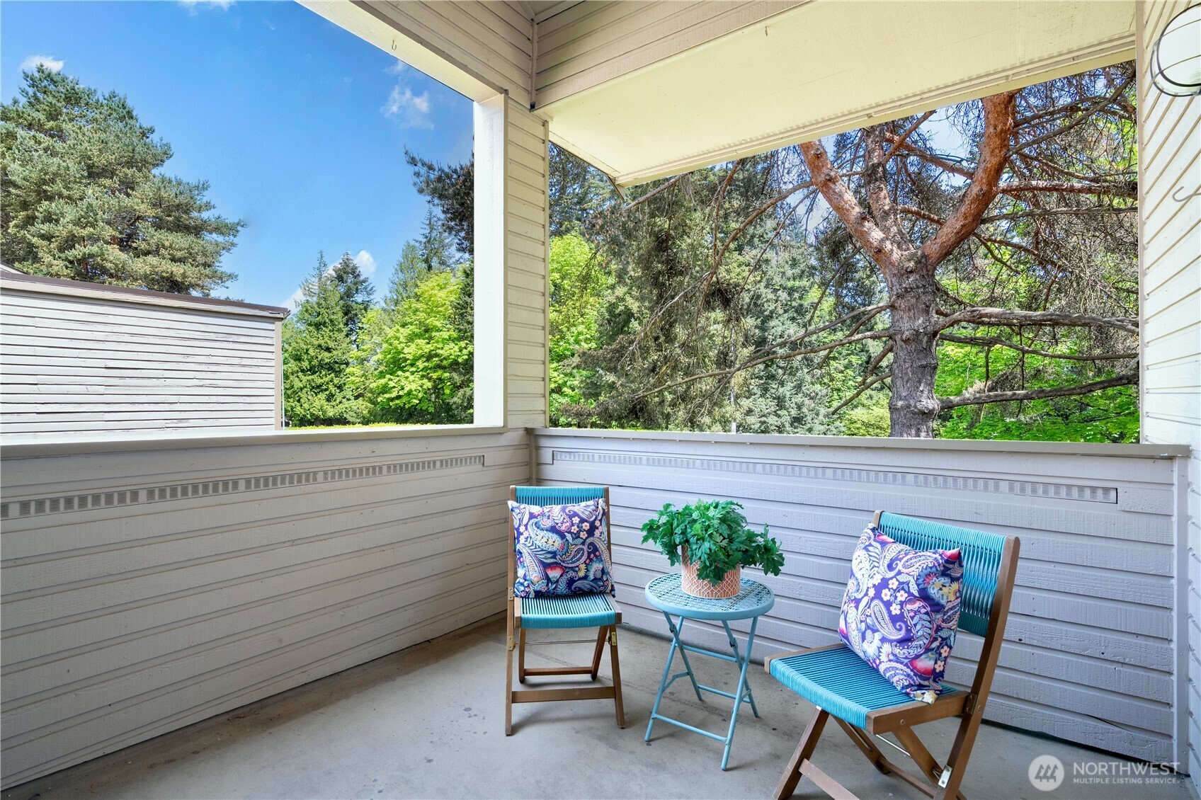 14717 Northeast 44th Street, Unit R8 Bellevue, WA 98007 - Photo 22 of 24 Gallery Image 22