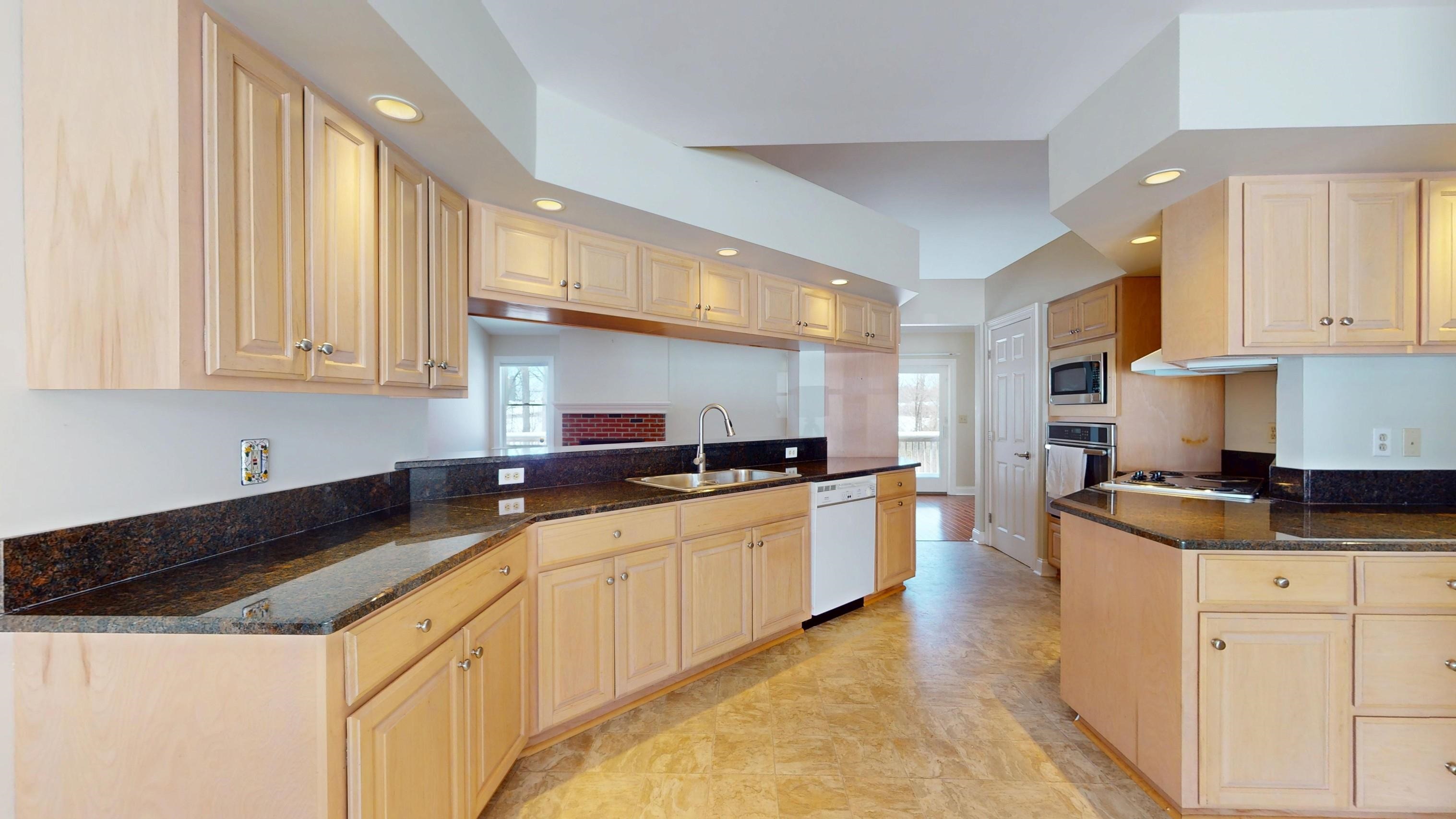 129 Pleasant View Terrace Middlebury, VT 05753 - Photo 23 of 53