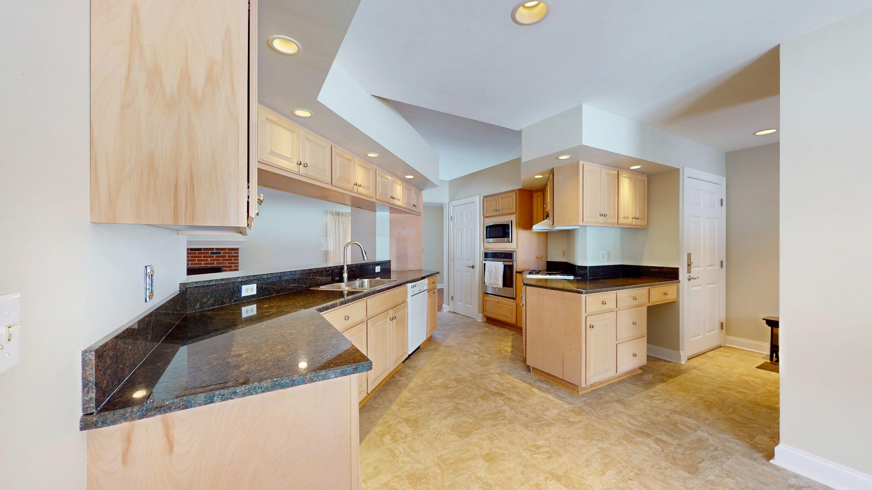 129 Pleasant View Terrace Middlebury, VT 05753 - Photo 24 of 53