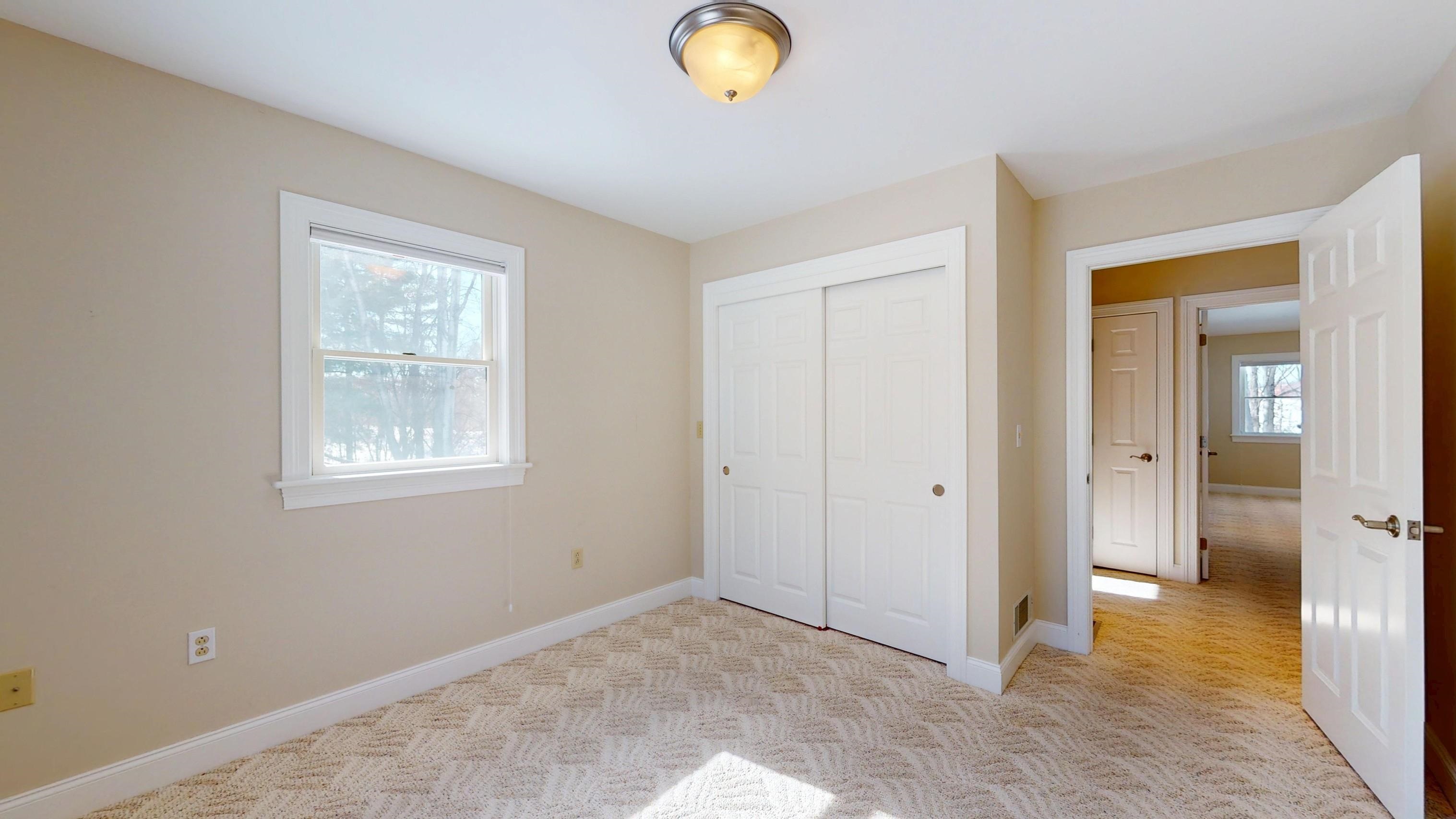 129 Pleasant View Terrace Middlebury, VT 05753 - Photo 35 of 53