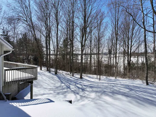 $599,000 | 129 Pleasant View Terrace, Weybridge, VT 05753