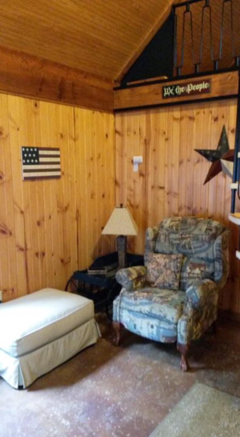 71783 Brooks Martin Road McArthur, OH 45651 - Photo 3 of 11