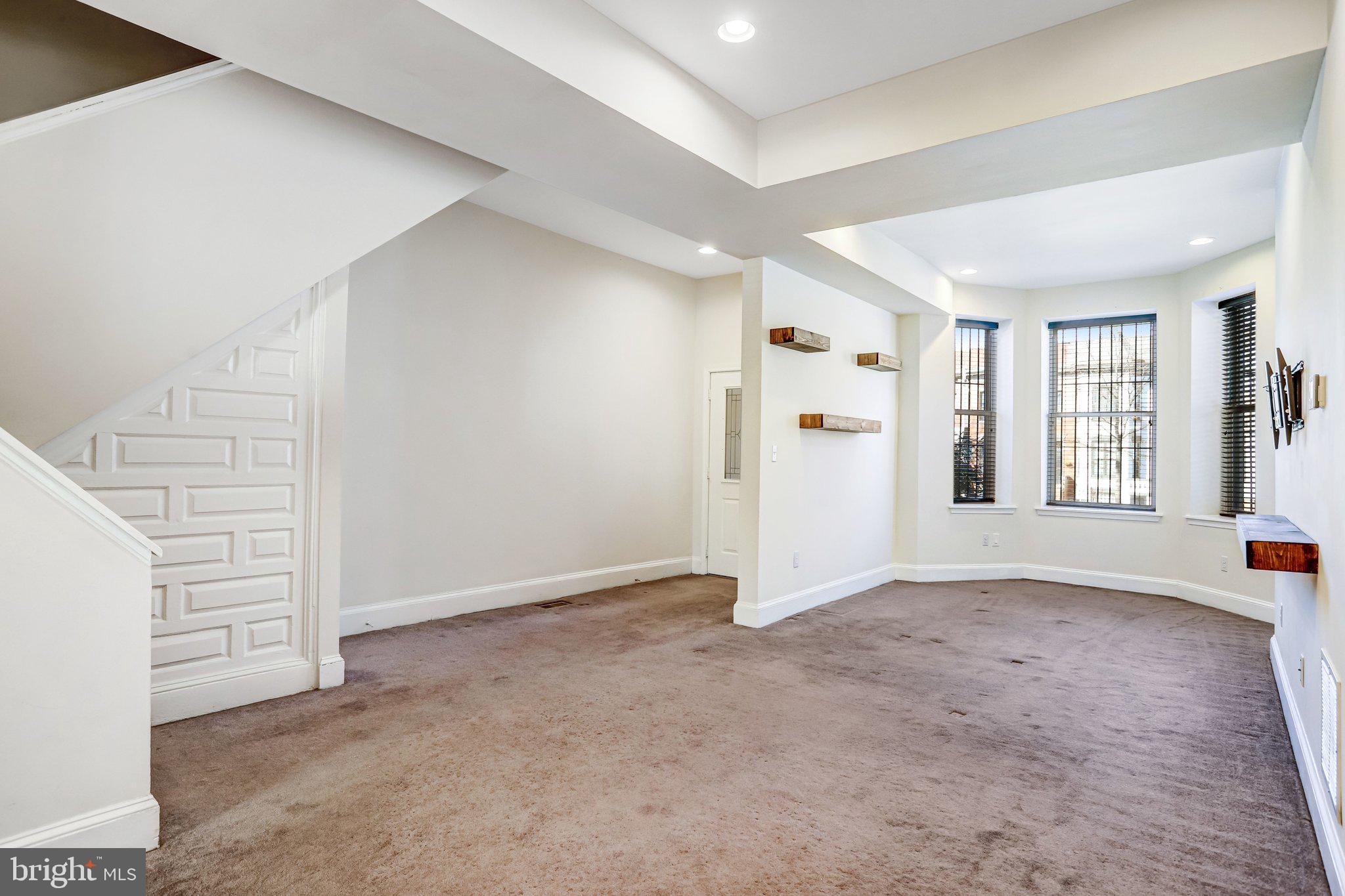 12 Rhode Island Avenue Northwest Washington, DC 20001 - Photo 5 of 74 Foyer/living room