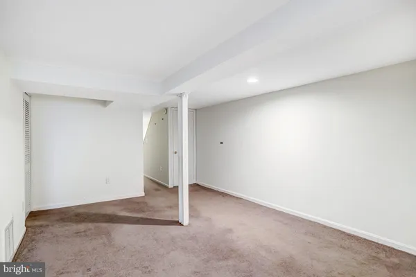 $6,000 | 12 Rhode Island Avenue Northwest, Washington, DC 20001