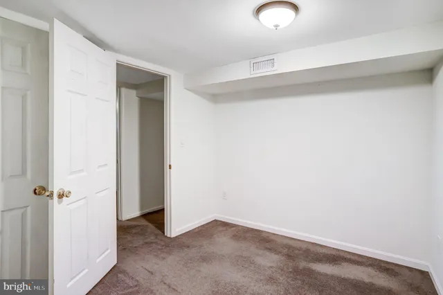 $6,000 | 12 Rhode Island Avenue Northwest, Washington, DC 20001