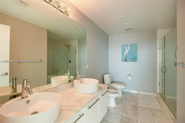 $3,600 | 888 Biscayne Boulevard, Unit 2006, Miami, FL 33132
