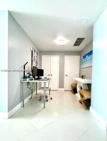 $3,600 | 888 Biscayne Boulevard, Unit 2006, Miami, FL 33132