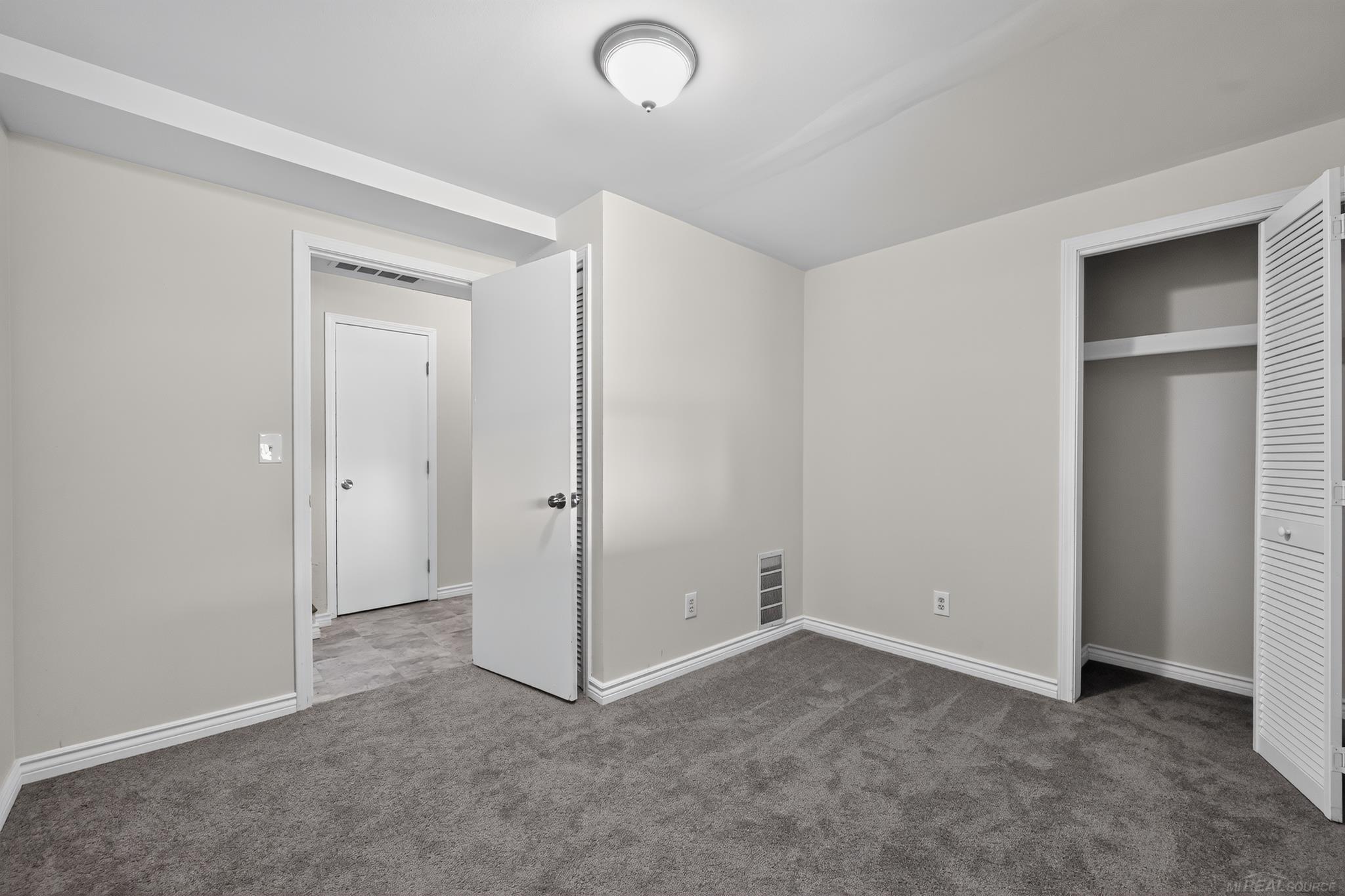 6611 Textile Road Ypsilanti, MI 48197 - Photo 34 of 52