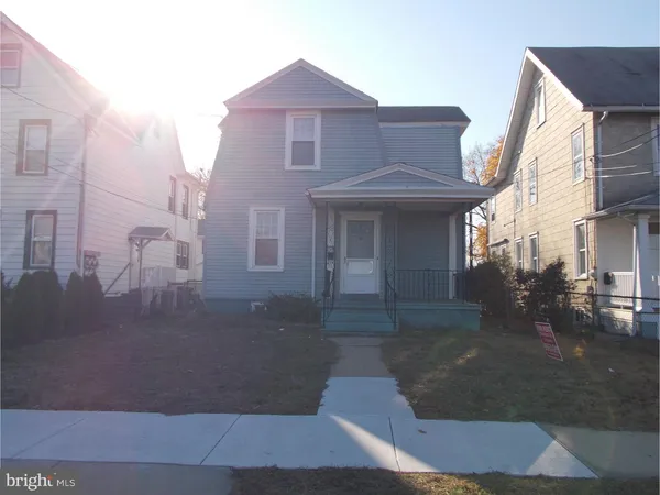 $2,400 | 124 Delaware Avenue, Delanco, NJ 08075