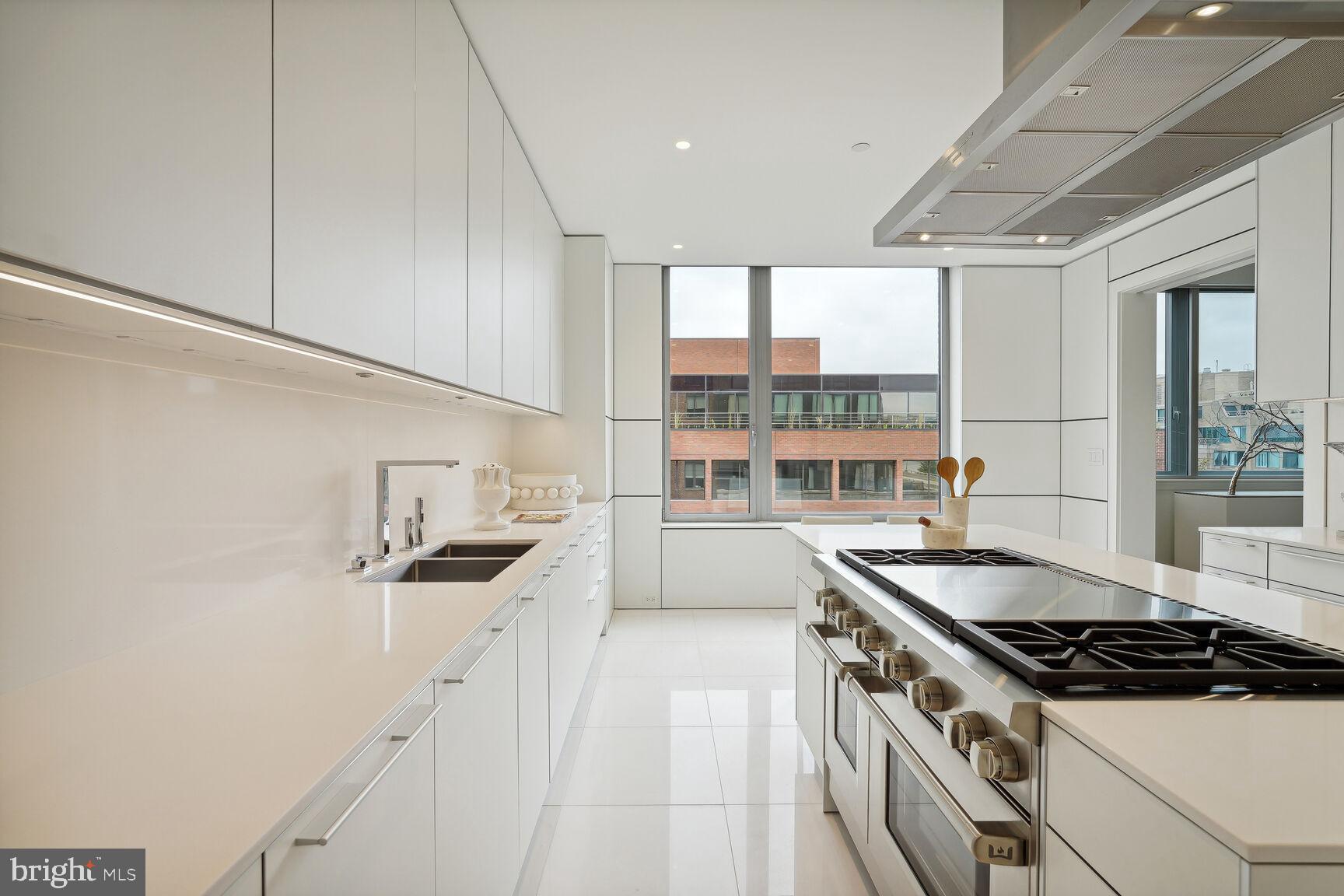 3150 South Street Northwest, Unit 2F Washington, DC 20007 - Photo 14 of 50