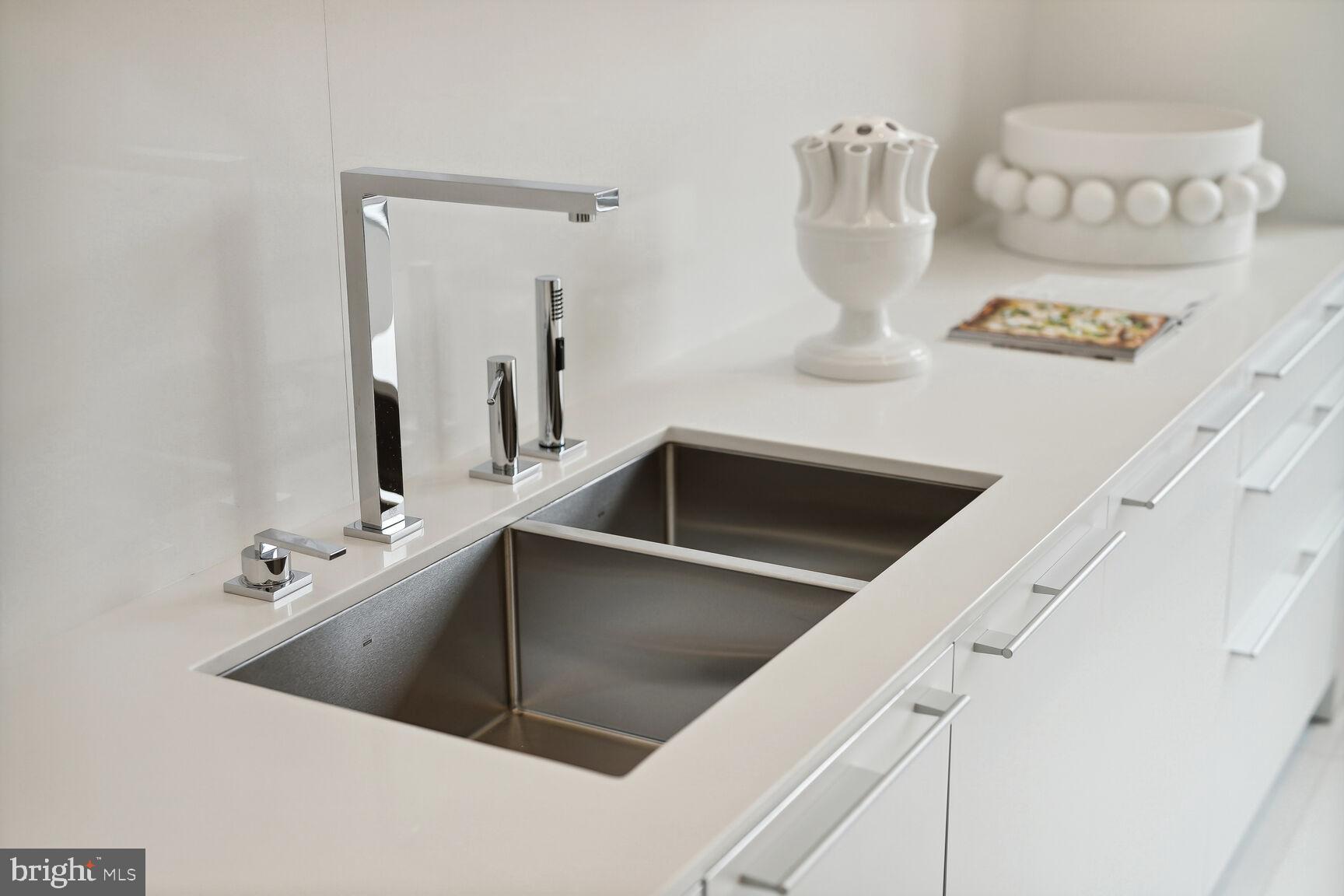 3150 South Street Northwest, Unit 2F Washington, DC 20007 - Photo 19 of 50