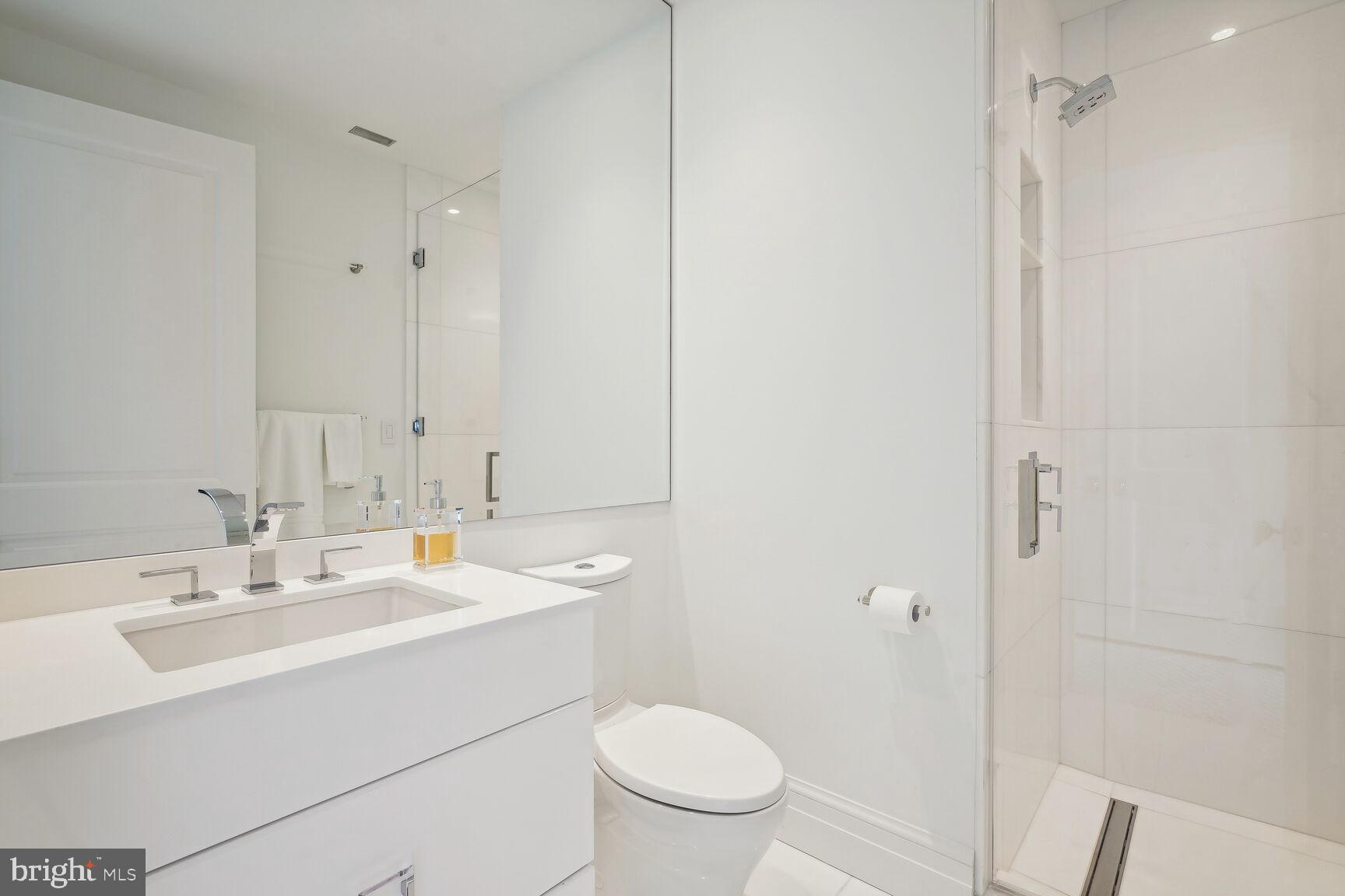 3150 South Street Northwest, Unit 2F Washington, DC 20007 - Photo 37 of 50