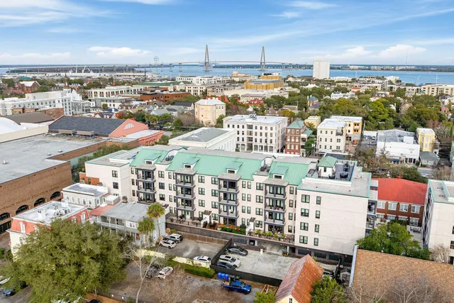 $1,050,000 | 21 George Street, Unit 203, Charleston, SC 29401