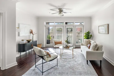 $1,050,000 | 21 George Street, Unit 203, Charleston, SC 29401